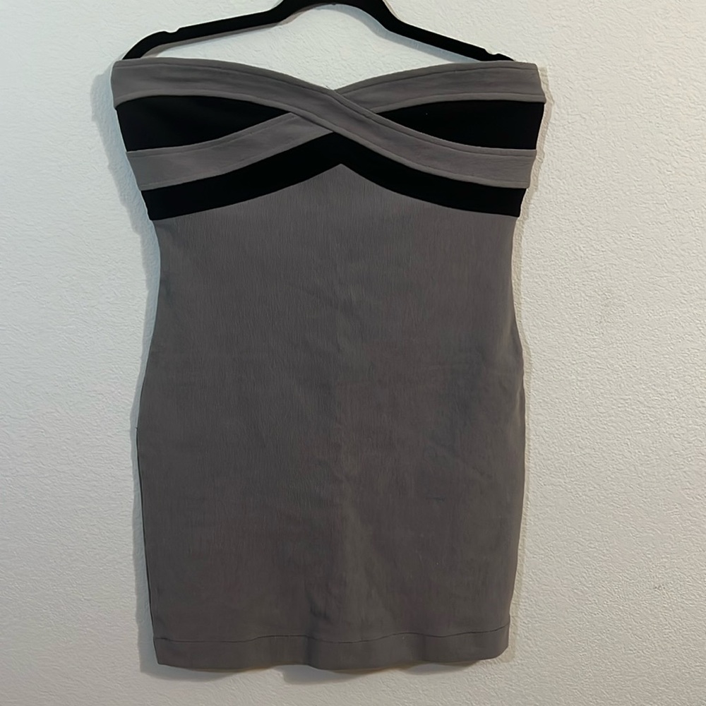 Guess Stretchy Strapless Dress. Grey & black